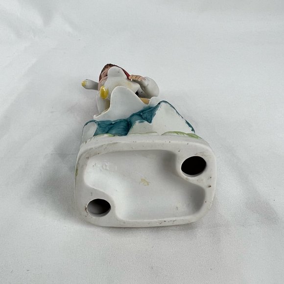 Vintage Porcelain Figurine of Village Girl Lady w/Red Hat Holding Goose 6" - Picture 5 of 10